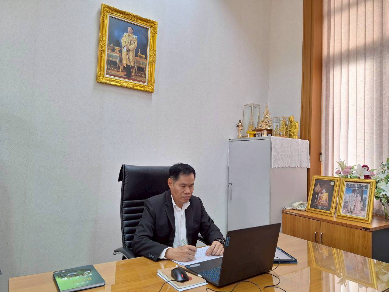 title - ผู้ตรวจราชการ ส.ป.ก. เข้าร่วมประชุมตรวจติดตามความก้าวหน้าผลการดำเนินงานตามแผนการตรวจราชการ ของผู้ตรวจราชการกระทรวงเกษตรและสหกรณ์ ประจำปีงบประมาณ พ.ศ. 2569 รอบที่ 1 ในเขตตรวจราชการที่ 11 จังหวัดสกลนคร